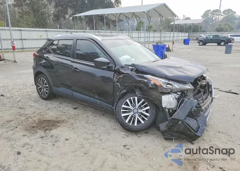 2021 Nissan Kicks Sv из США, поврежденный, VIN 3N1CP5CV6ML496964